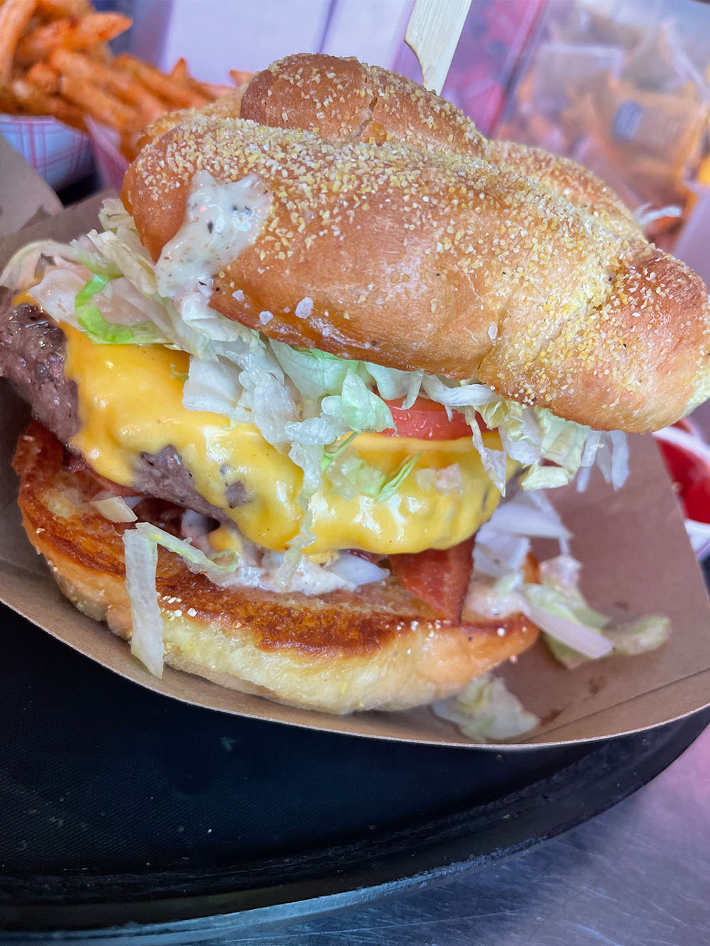 World Famous Big Earls Burger